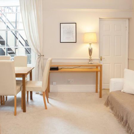 Victoria Station Apartment Лондон Экстерьер фото