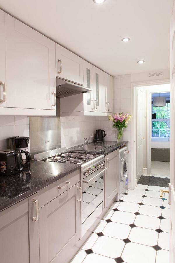 Victoria Station Apartment Лондон Экстерьер фото