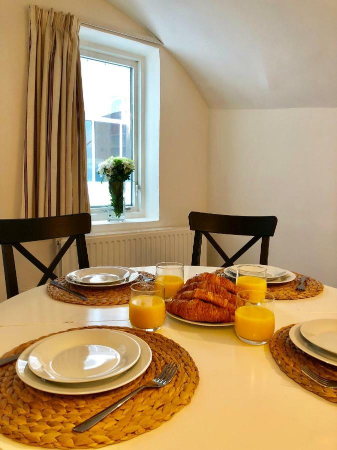 Victoria Station Apartment Лондон Экстерьер фото